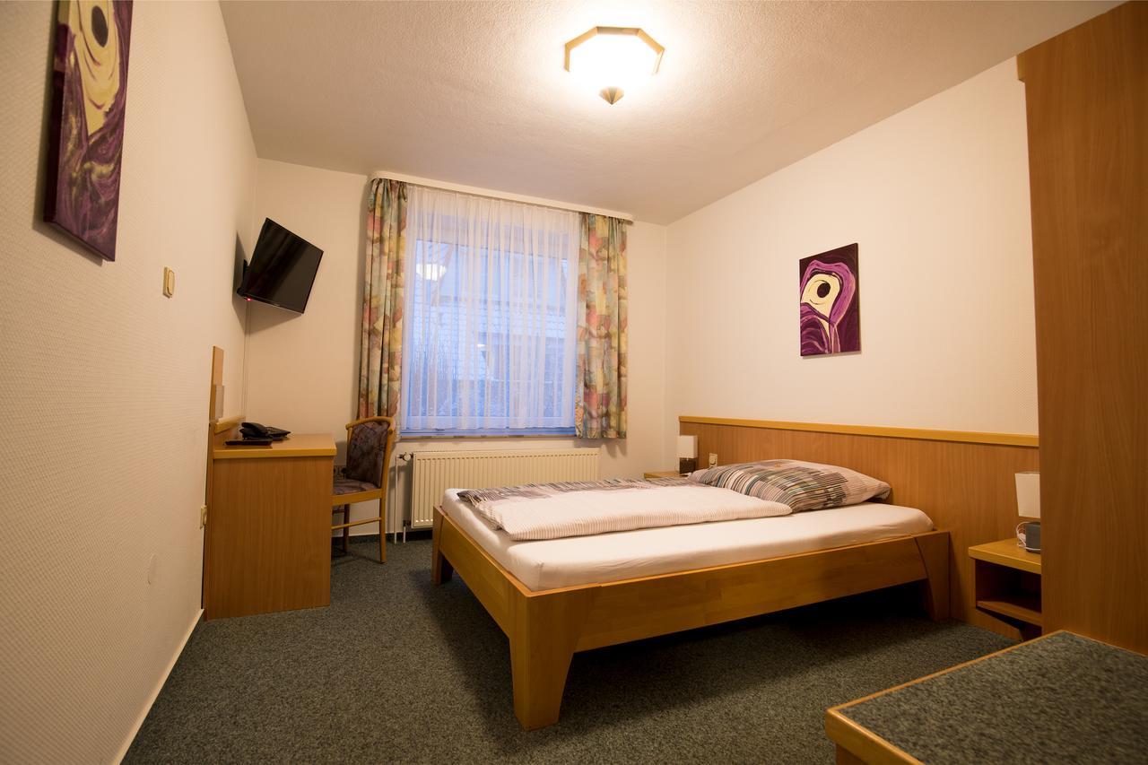 Hotel Alt Oesselse Зарщед Екстериор снимка