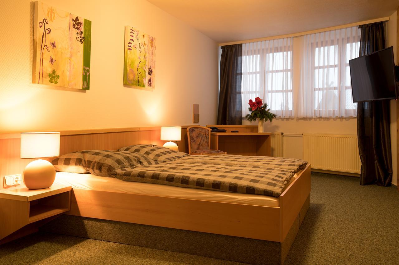 Hotel Alt Oesselse Зарщед Екстериор снимка