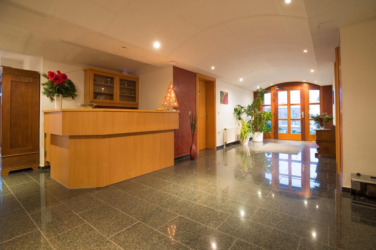 Hotel Alt Oesselse Зарщед Екстериор снимка