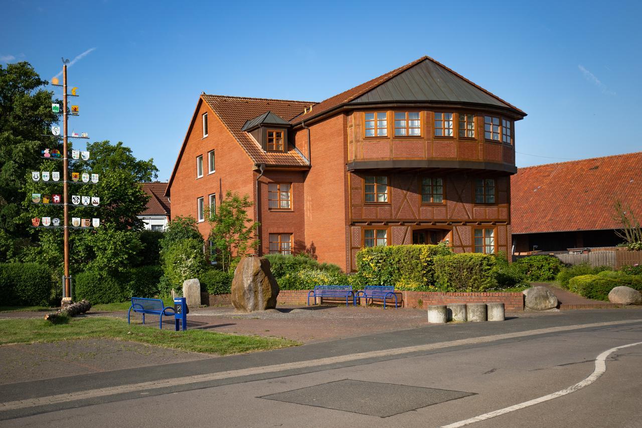 Hotel Alt Oesselse Зарщед Екстериор снимка